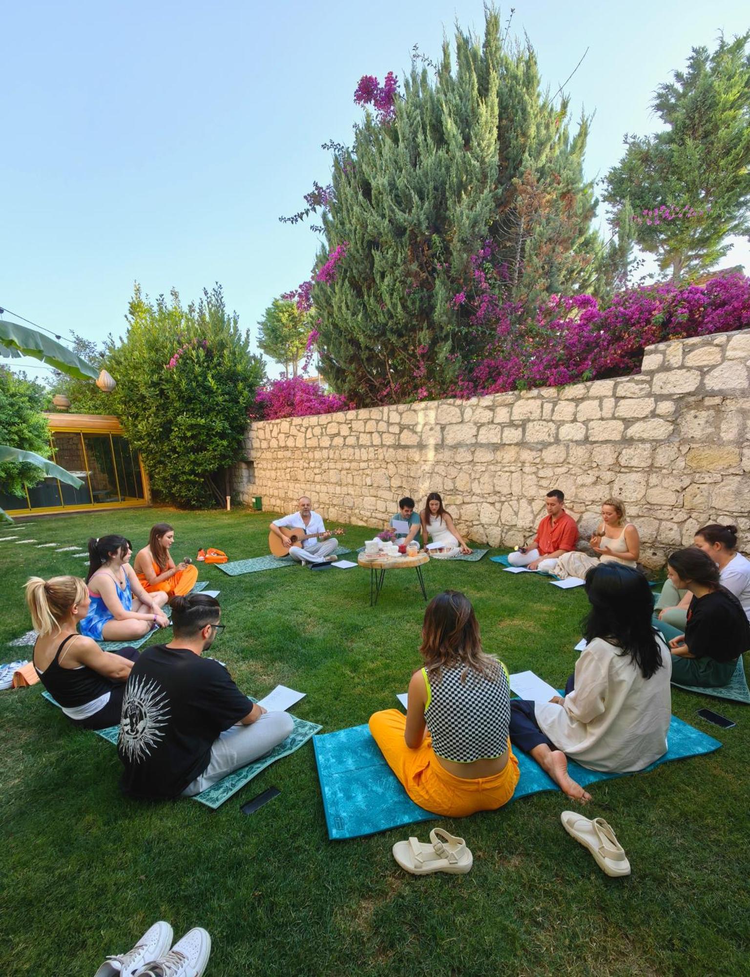 Alacati Wellness Garden Exterior photo